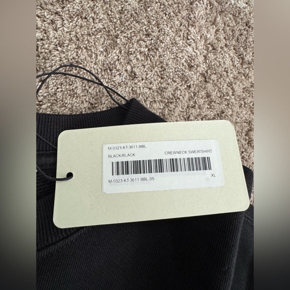 OVO CLASSIC CREWNECK - BLACK - Picture 4 of 4